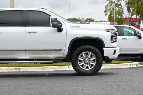 2024 Chevrolet Silverado 2500 High Country