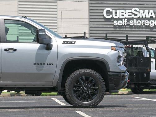 Sterling Gray Metallic 2026 Chevrolet Silverado 2500 LT