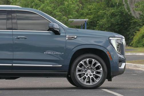 Metallic 2025 GMC Yukon Denali