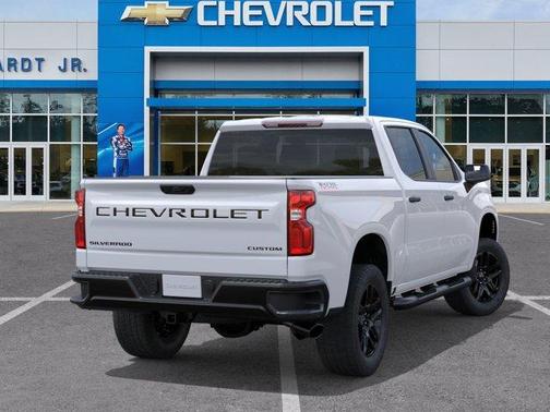 Summit White 2026 Chevrolet Silverado 1500 Custom Trail Boss