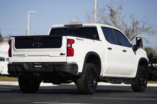 2024 Chevrolet Silverado 1500 ZR2