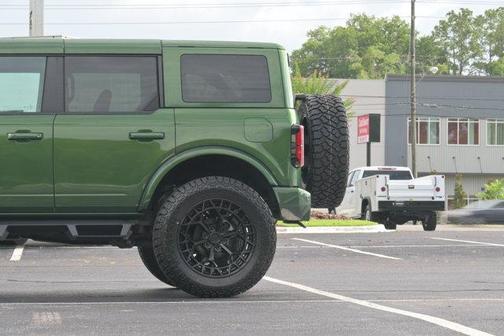 Eruption Green Metallic 2025 Ford Bronco Outer Banks