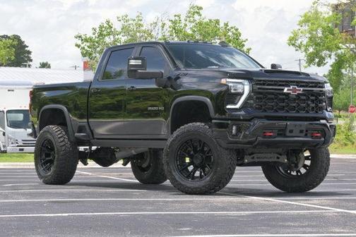 Black 2025 Chevrolet Silverado 2500 ZR2