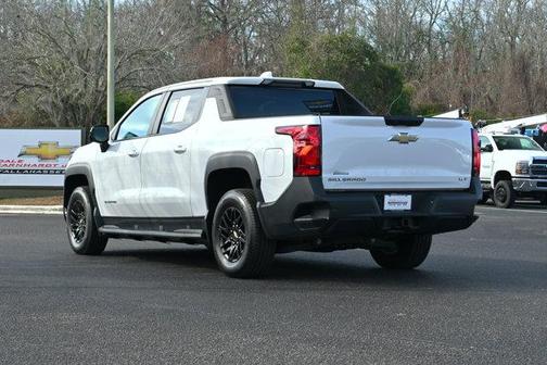 2024 Chevrolet Silverado EV WT
