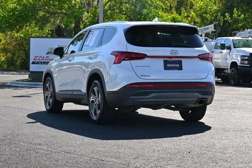 2022 Hyundai SANTA FE SE