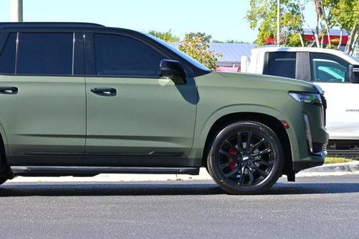 2021 Cadillac Escalade Sport