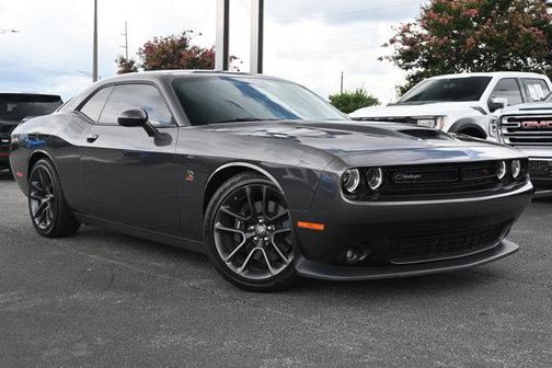 2022 Dodge Challenger R/T Scat Pack
