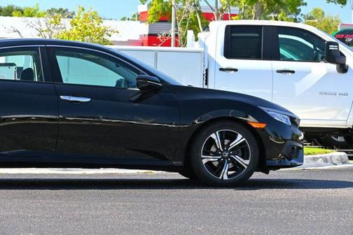 2016 Honda Civic Touring