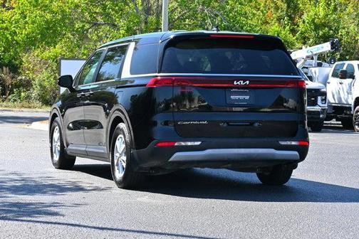 2022 Kia Carnival LXS