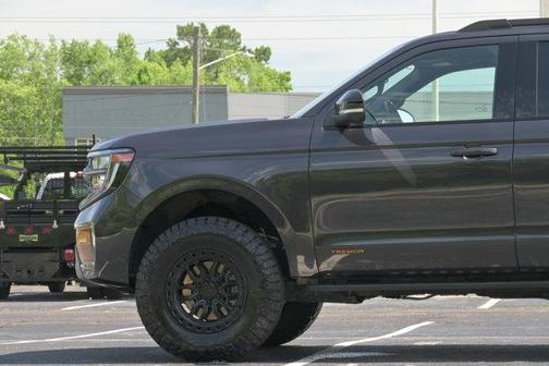 Dark Matter Gray Metallic 2025 Ford Expedition Tremor