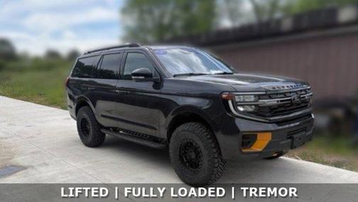 Dark Matter Gray Metallic 2025 Ford Expedition Tremor