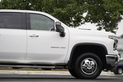 Summit White 2024 Chevrolet Silverado 3500 LTZ