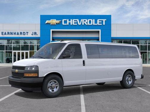 2025 Chevrolet Express 3500 LS