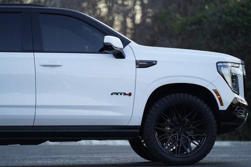 2025 GMC Yukon AT4 Ultimate