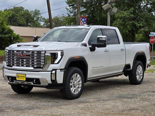 White Frost Tricoat 2024 GMC Sierra 2500 Denali