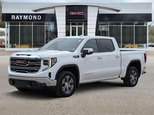 2025 GMC Sierra 1500 SLT