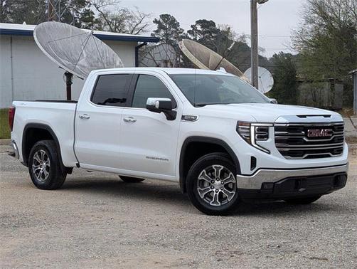 2025 GMC Sierra 1500 SLT