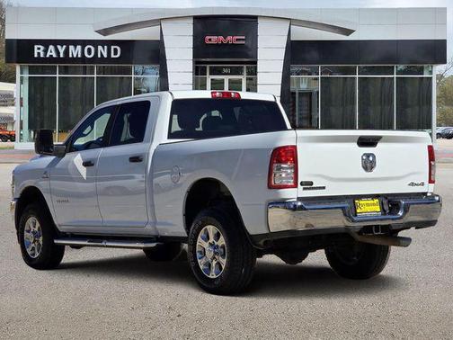 2024 RAM 2500 Big Horn Crew Cab 4x4 6'4' Box