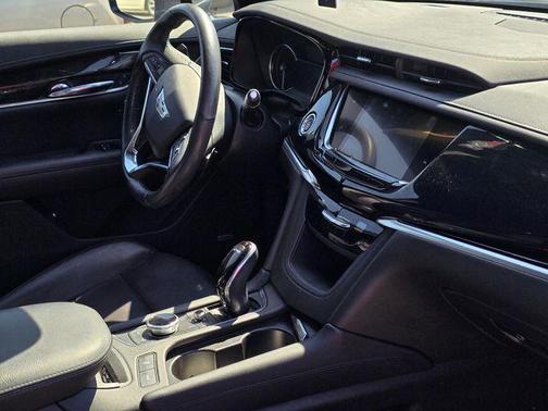 2020 Cadillac XT6 Premium Luxury FWD