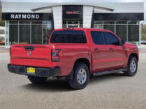 2022 Nissan Frontier S