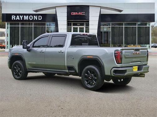 2024 GMC Sierra 2500 AT4