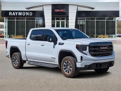2024 GMC Sierra 1500 AT4