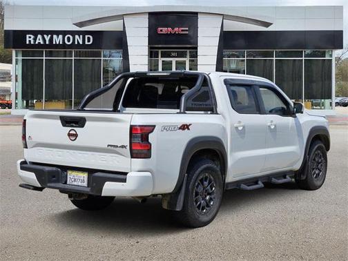 2023 Nissan Frontier PRO-4X