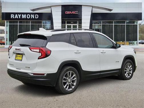2022 GMC Terrain AWD AT4