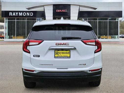 2022 GMC Terrain AWD AT4