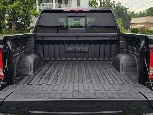 Onyx Black 2026 GMC Sierra 1500 AT4X