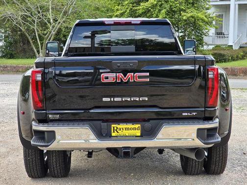 2026 GMC Sierra 3500 SLT