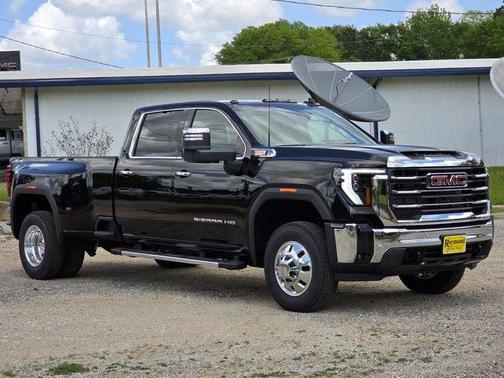 2026 GMC Sierra 3500 SLT