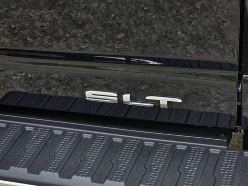 Onyx Black 2026 GMC Sierra 2500 SLT
