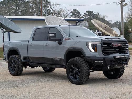 2024 GMC Sierra 2500 AT4