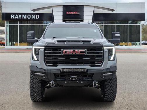 2024 GMC Sierra 2500 AT4