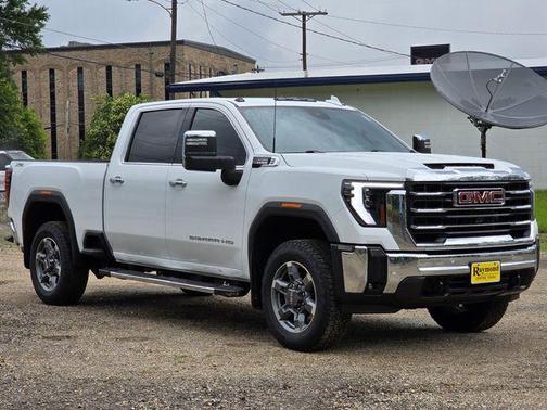 Summit White 2025 GMC Sierra 2500 SLT