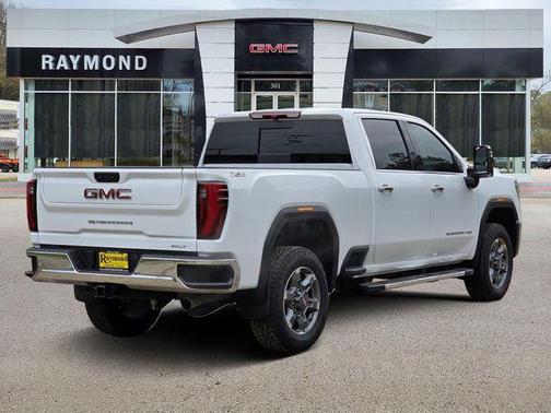 Summit White 2025 GMC Sierra 2500 SLT