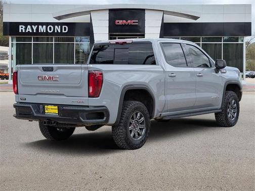2024 GMC Sierra 1500 AT4X