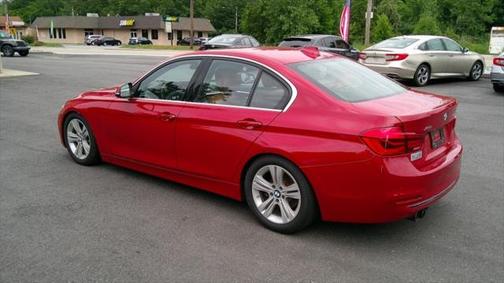 2018 BMW 330 xDrive