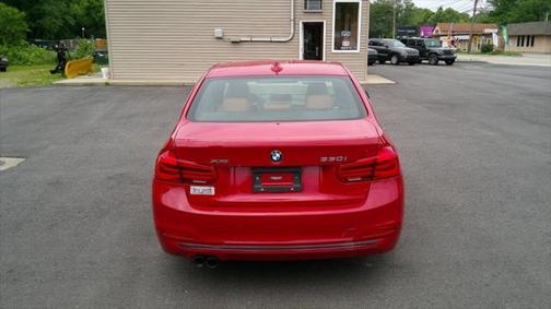 2018 BMW 330 xDrive