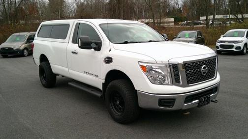 2017 Nissan Titan XD SV