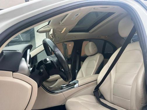 WHITE 2019 Mercedes-Benz C-Class C 300 4MATIC