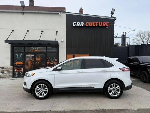 WHITE 2019 Ford Edge SEL