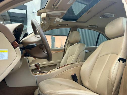 2008 Mercedes-Benz E-Class E 350 4MATIC Sedan 4D