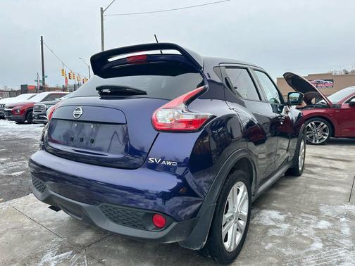 2016 Nissan Juke SV