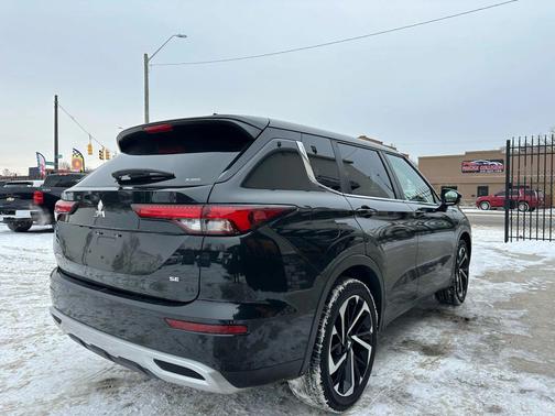 2023 Mitsubishi Outlander SE 2.5 S-AWC