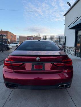 2016 BMW 750 I