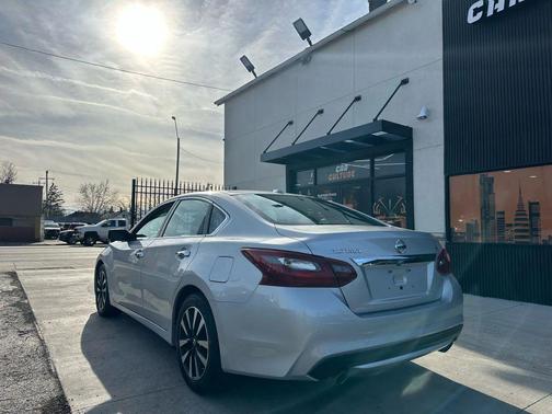 2018 Nissan Altima 2.5 SV