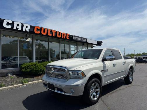 Pearl White 2017 RAM 1500 Laramie