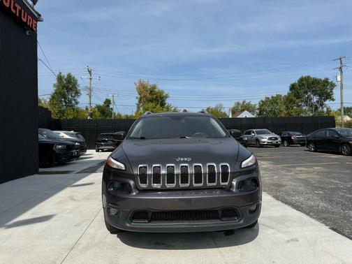 2015 Jeep Cherokee Sport